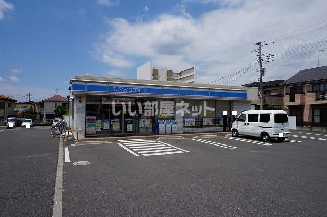 コンビニ　ローソン松戸五香店（コンビニ）まで800m
