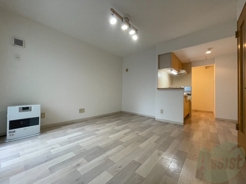 居室・リビング　広くてキレイなお部屋が広がっていて、充実した生活が送れそう。
