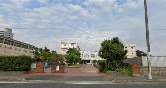 高校・高専　尼崎小田高等学校（高校・高専）まで660m