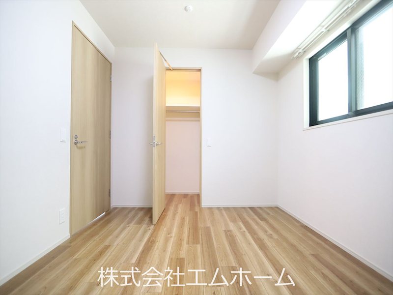 その他　洋室6.0帖　ウォークインクローゼット付（収納充実してます）