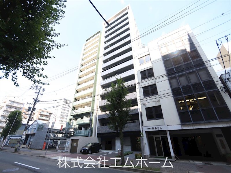 建物外観　外観　オートロック　宅配ＢＯＸ　防犯カメラ　分譲賃貸