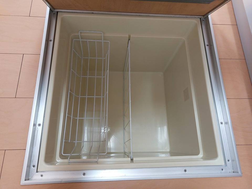 収納　床下収納