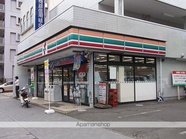 コンビニ　セブンイレブン（コンビニ）まで483m