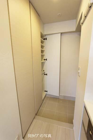 玄関　同タイプ部屋　参考写真です