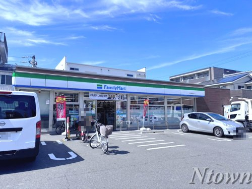 コンビニ　ファミリーマート 中村森田町店（コンビニ）まで308m