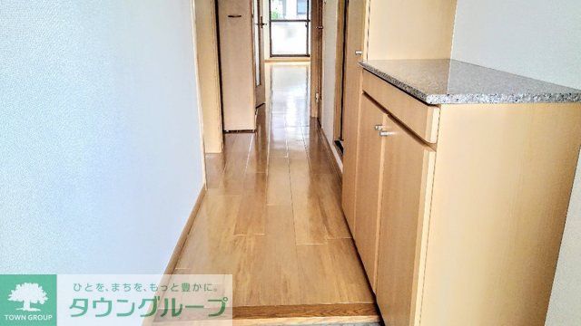 玄関　※別号室参考写真です