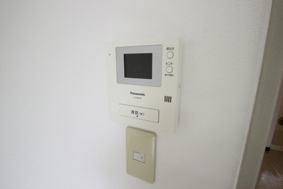 セキュリティ　※別号室の部屋です