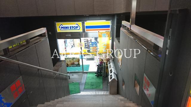 コンビニ　ミニストップ御茶ノ水駅前店（コンビニ）まで47m