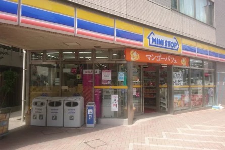 コンビニ　ミニストップ東向島5丁目店（コンビニ）まで191m