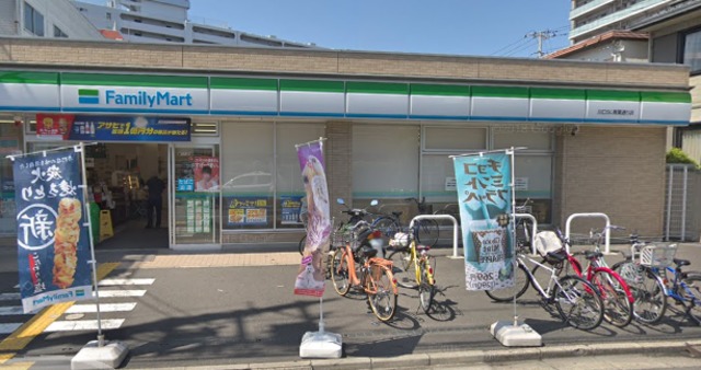 コンビニ　ファミリーマート川口十二月田店（コンビニ）まで480m