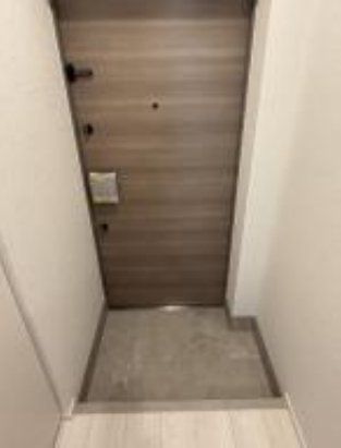 レガリス洗足池の玄関写真