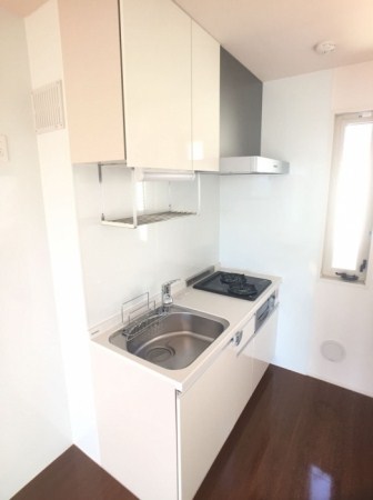 キッチン　同建物の別部屋の写真