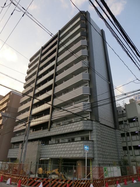 阪急神戸線 十三駅 徒歩5分 築11年