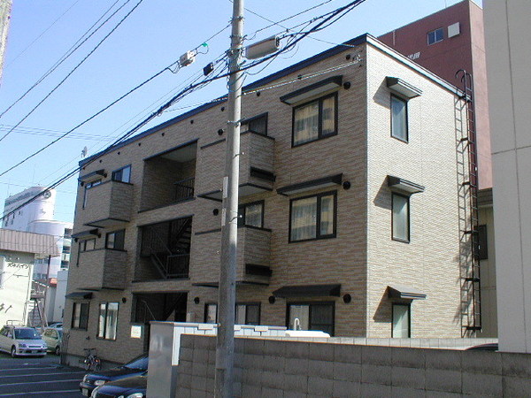コーポUEMURA