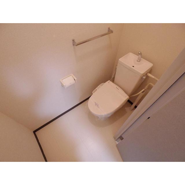 フレグランス上の原のトイレ写真