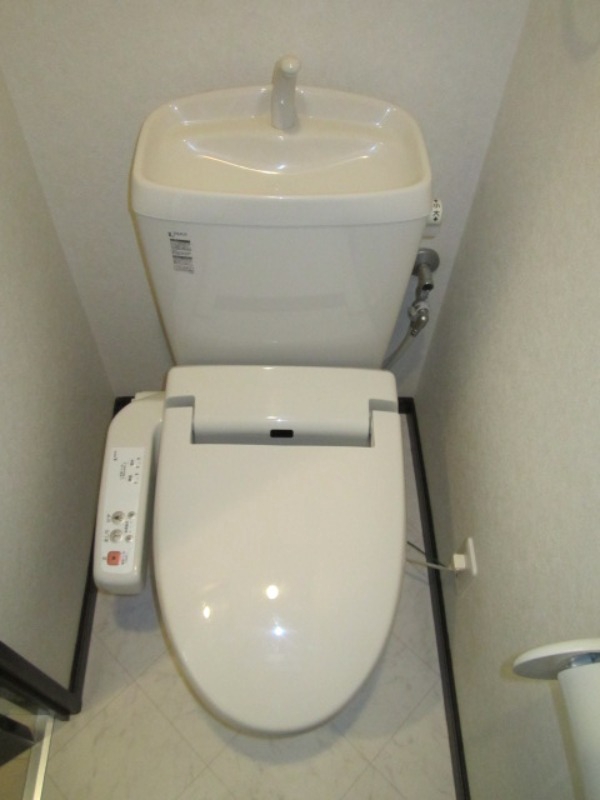 トイレ　同型イメージ