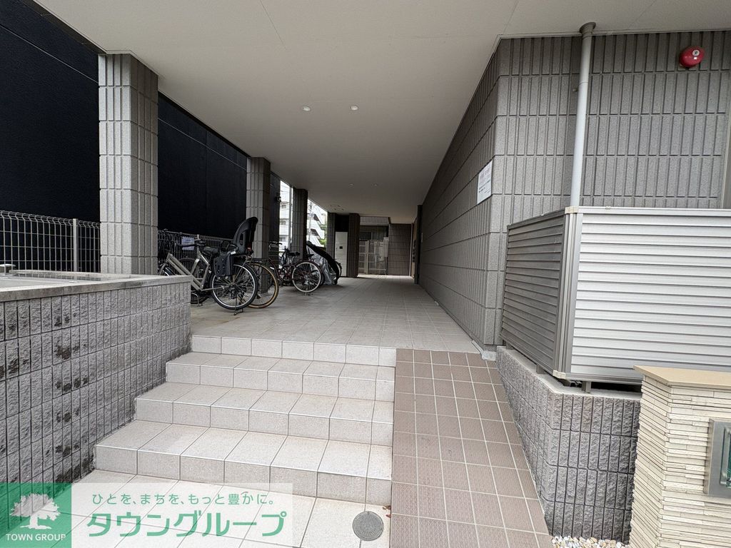 エントランス　エントランス
