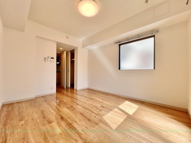カーササクラ2番館の居間写真