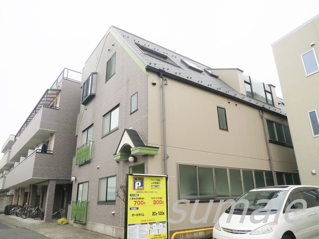 エントランス　外観です☆