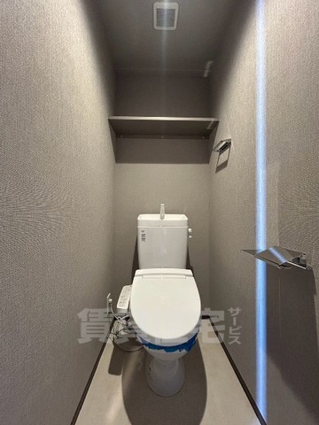 地下鉄鶴舞線 丸の内駅 徒歩7分 14階建 築3年のトイレ写真