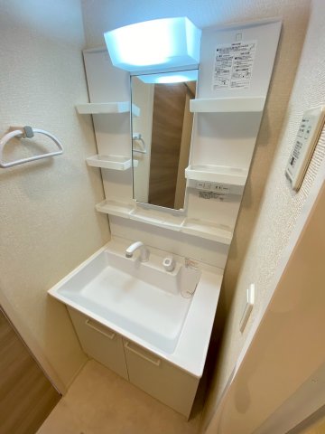 千葉都市モノレール 桜木駅 徒歩8分 2階建 築6年の内装写真