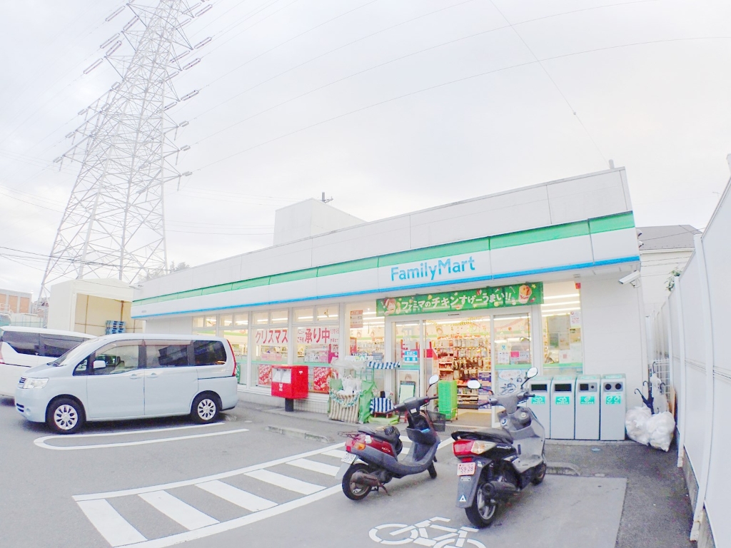コンビニ　ファミリーマート 栄長沼町店（コンビニ）まで375m