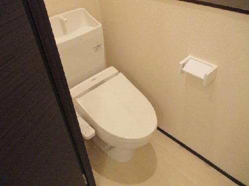 クレイノROUTE 16のトイレ写真