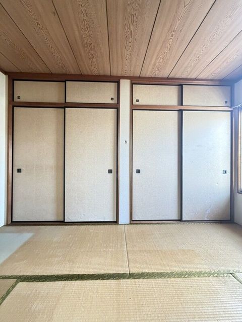 エステートタナカの内装写真