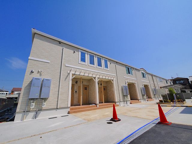 建物外観　キレイな外観です。