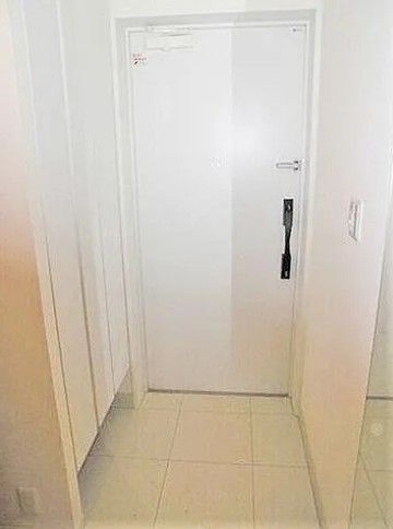 玄関　参考写真：別部屋タイプ