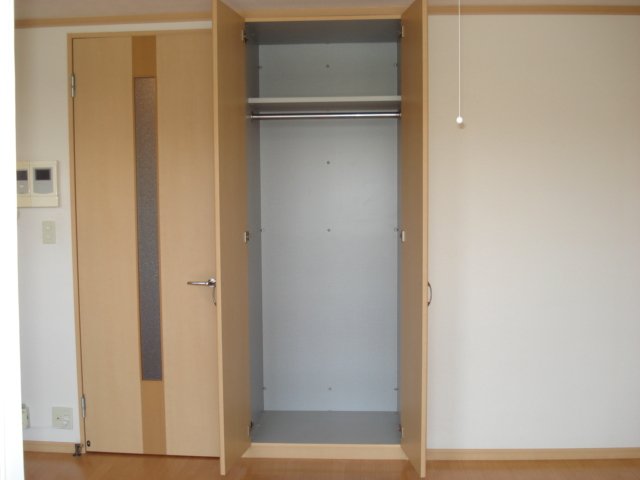 収納　クローゼット