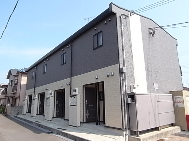 神戸市垂水区塩屋町のアパートの建物外観