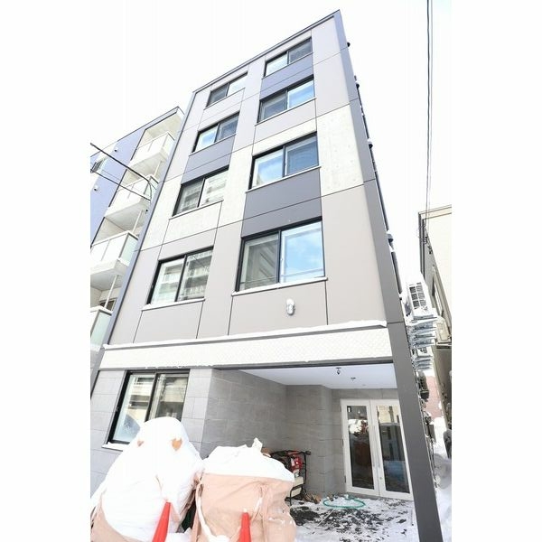 北海道札幌市中央区南十一条西１４（マンション）の賃貸物件の外観