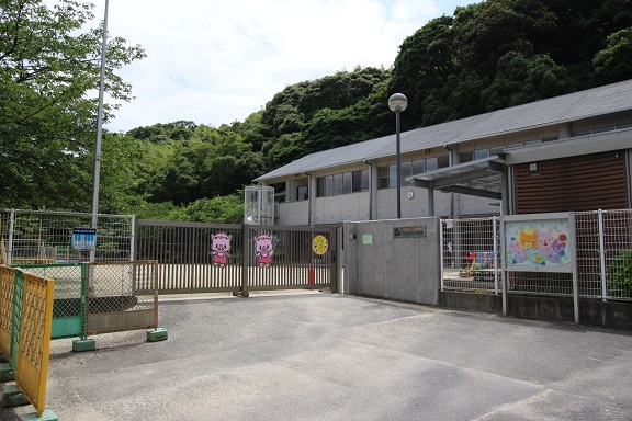 【プレステージ葉山IIの幼稚園・保育園】