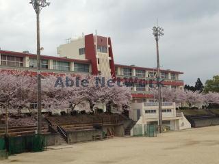 【諫早市高来町法川のアパートの中学校】