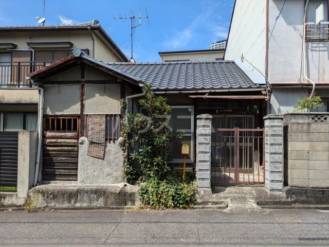 桐林町貸家の建物外観