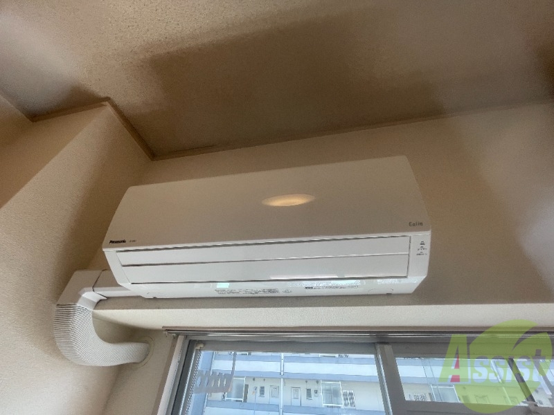 その他設備　エアコンは新しい物をつけてほしいですね。