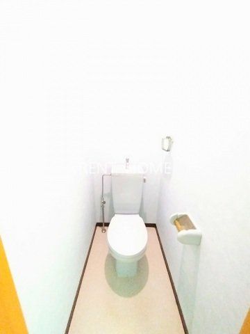 トイレ　清潔なトイレです。