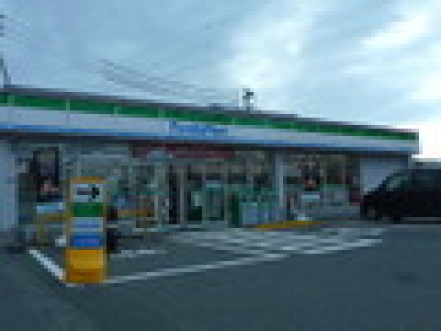 【ボヌールレジデンスＡ棟のコンビニ】