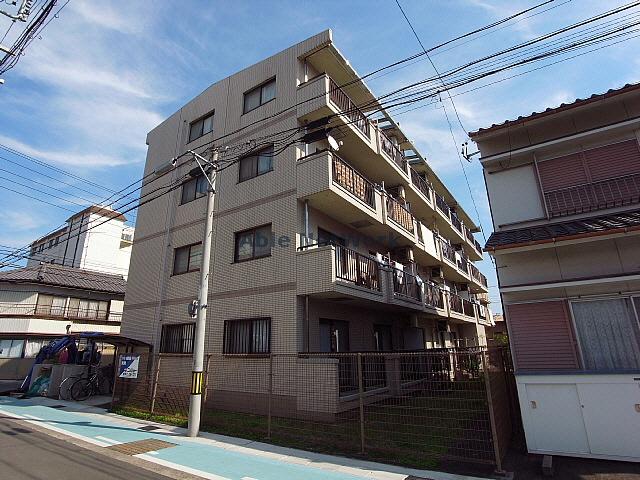 岐阜市加納青藤町のマンションの建物外観