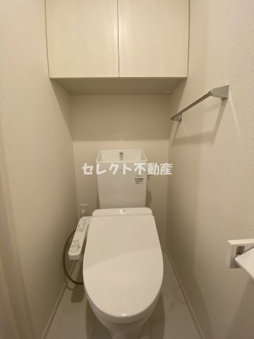 トイレ　【ファグタル 】