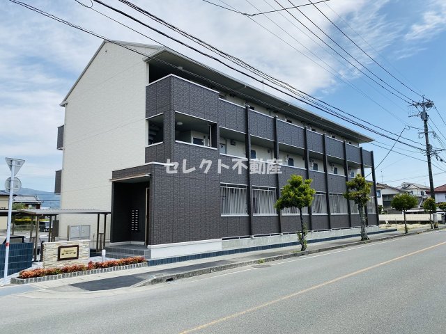 建物外観　【ファグタル 】