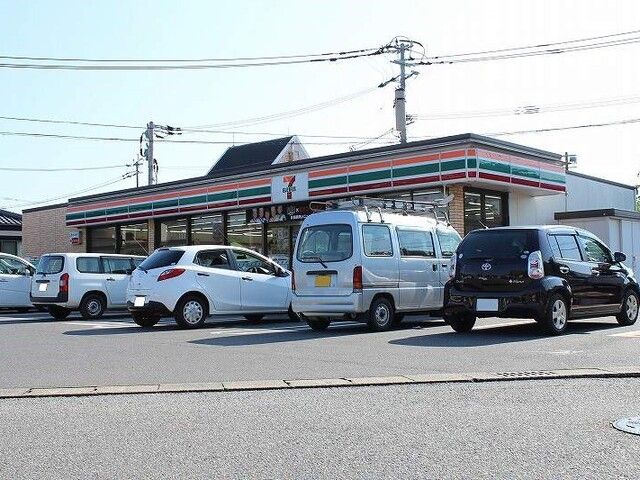 コンビニ　セブン-イレブン伊万里八谷搦店（コンビニ）まで450m
