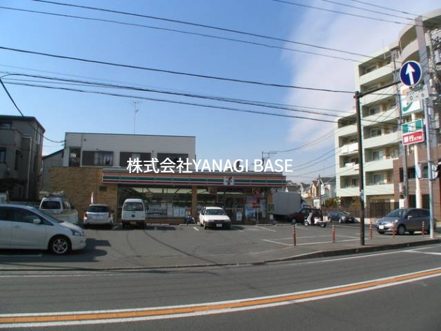 コンビニ　セブンイレブン 藤沢片瀬海岸1丁目店（コンビニ）まで185m