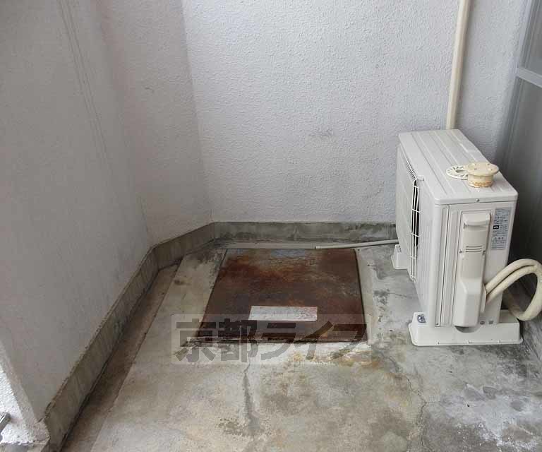 バルコニー　幅員の広いバルコニーです