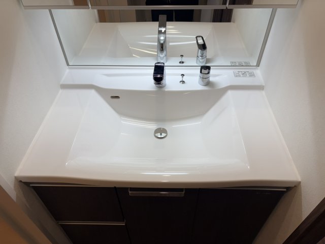 洗面設備　別室の参考写真です。※現況優先