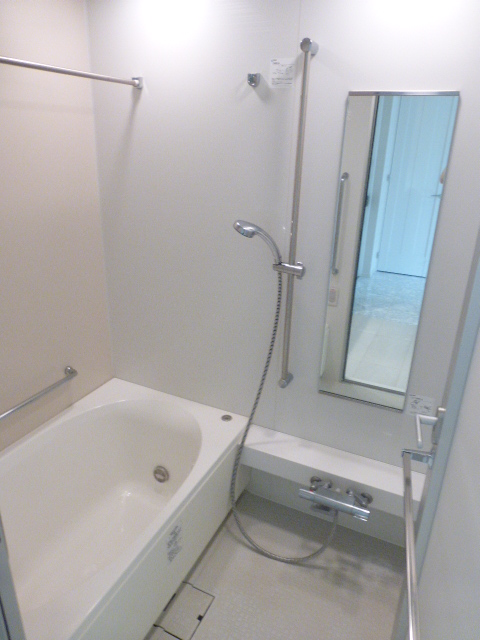 バス・シャワールーム　バス※別部屋参考写真