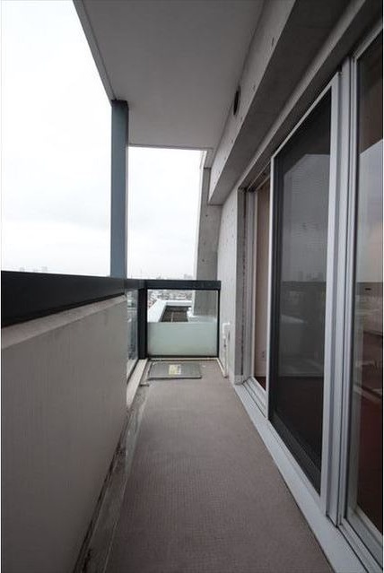 バルコニー　広々としたバルコニーです