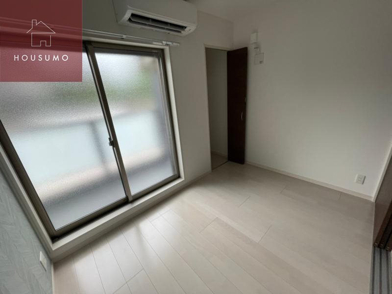 その他部屋・スペース　落ち着いて過ごせるお部屋なので、寝室にいかがでしょうか