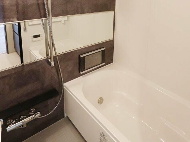 バス・シャワールーム　お風呂です
